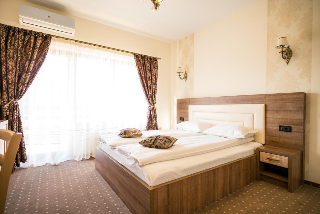 Pensiunea Royal Spa Piatra Neamţ 部屋 写真
