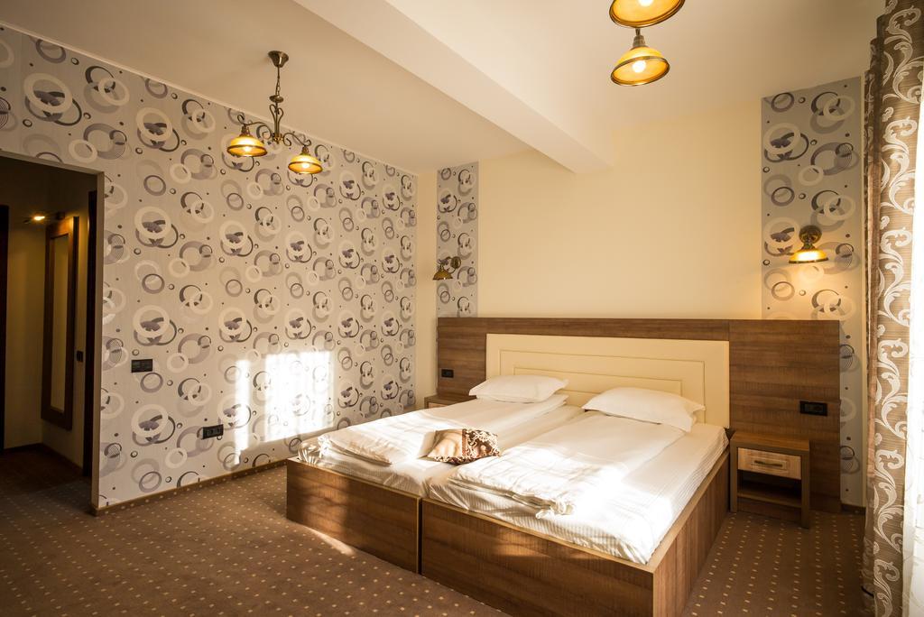Pensiunea Royal Spa Piatra Neamţ 部屋 写真